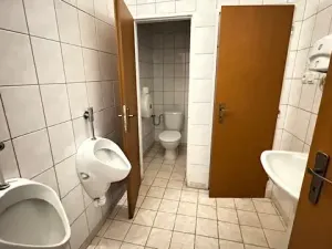 Pronájem obchodního prostoru, Hulín, Višňovce, 402 m2