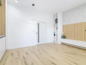 Pronájem bytu 2+kk, Ostrava, Slavníkovců, 42 m2