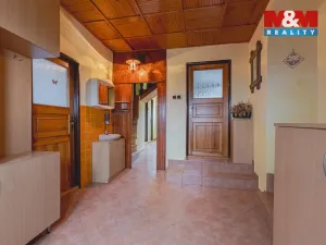 Prodej chalupy, Zavlekov, 183 m2