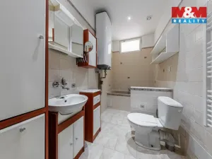 Prodej bytu 2+1, Karlovy Vary - Rybáře, Sokolovská, 77 m2