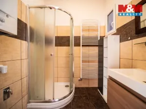 Pronájem bytu 2+1, Hradec Králové, Šimkova, 75 m2