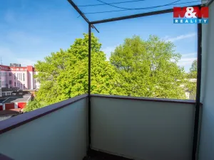 Pronájem bytu 2+1, Hradec Králové, Šimkova, 75 m2