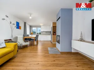 Prodej rodinného domu, Pardubice - Dražkovice, 250 m2