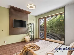 Prodej bytu 3+kk, Praha - Hrdlořezy, V třešňovce, 287 m2