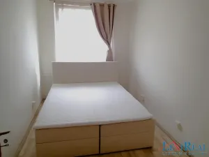 Pronájem bytu 2+kk, Kladno, Vít. Nezvala, 43 m2