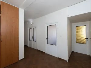 Prodej bytu 3+1, Praha - Letňany, Místecká, 70 m2