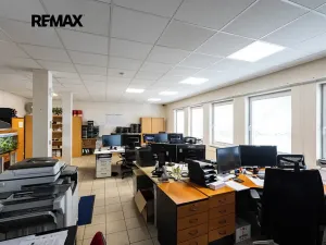 Prodej skladu, Hořovice, nábřeží Hynka Šlosara, 4000 m2