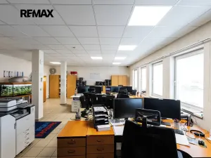 Prodej skladu, Hořovice, nábřeží Hynka Šlosara, 4000 m2