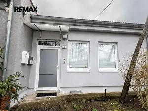 Prodej skladu, Hořovice, nábřeží Hynka Šlosara, 4000 m2