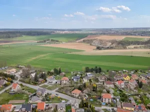 Prodej pozemku, Lhota, 3645 m2