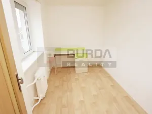 Pronájem bytu 2+kk, Neratovice, 28 m2