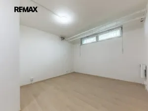 Prodej bytu 1+kk, Praha - Střížkov, Děčínská, 23 m2