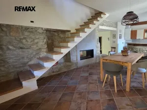 Prodej vily, Aosta, Itálie, 300 m2