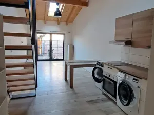 Pronájem atypického bytu, Brandýs nad Labem-Stará Boleslav, Dr. Jánského, 44 m2