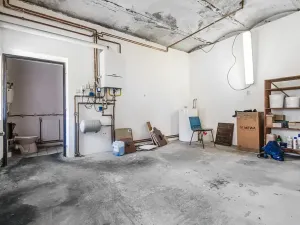 Prodej obchodního prostoru, Kolín, Roháčova, 340 m2