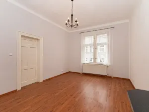 Pronájem bytu 2+kk, Praha - Vršovice, Orelská, 60 m2
