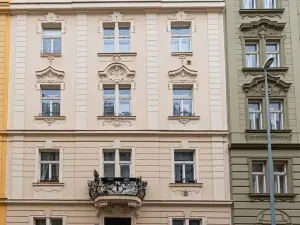 Pronájem bytu 2+kk, Praha - Vršovice, Orelská, 60 m2