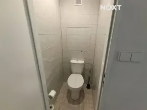 Pronájem bytu 4+1, Plzeň, Komenského, 79 m2