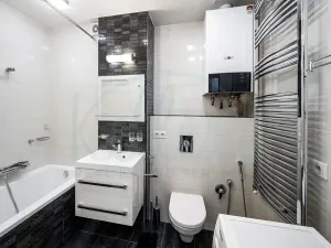 Pronájem bytu 1+1, Praha - Karlín, Lyčkovo náměstí, 28 m2