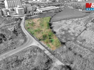 Prodej komerčního pozemku, Smiřice, 5275 m2