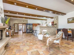 Prodej ubytování, Horní Stropnice, 700 m2