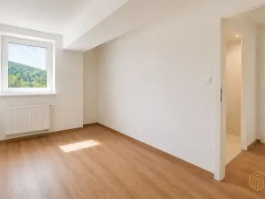 Pronájem bytu 2+kk, Řevnice, V Luhu, 35 m2