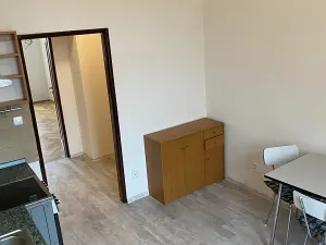 Pronájem bytu 3+1, Praha - Radotín, Horymírovo náměstí, 94 m2