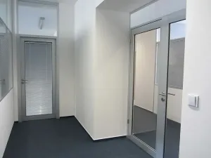 Pronájem kanceláře, Brno, Cejl, 102 m2