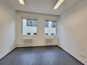 Pronájem kanceláře, Brno, Okružní, 15 m2