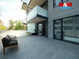 Prodej bytu 2+kk, Praha - Prosek, Čakovická, 97 m2