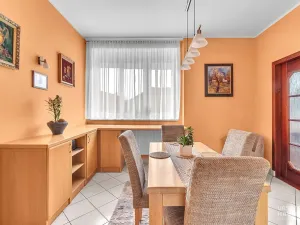 Prodej činžovního domu, Sezemice, Jungmannova, 690 m2