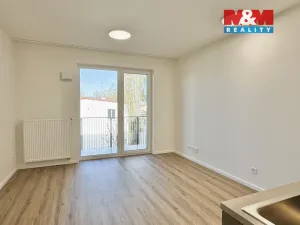 Pronájem bytu 1+kk, Kladno - Dubí, Ke křížku, 28 m2