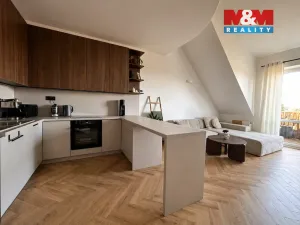 Prodej bytu 2+kk, Velký Újezd, Za Školou, 68 m2