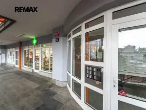 Pronájem bytu 2+kk, Praha - Řepy, Makovského, 45 m2