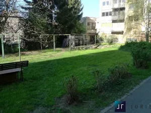 Prodej bytu 3+1, Praha - Strašnice, Černokostelecká, 64 m2