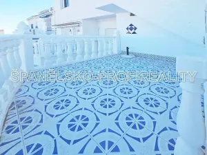 Prodej bytu 4+kk, Torrevieja, Španělsko, 65 m2