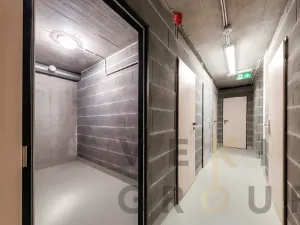 Prodej bytu 2+kk, Praha - Libeň, Novovysočanská, 53 m2