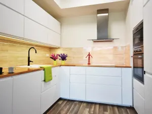 Pronájem bytu 2+kk, Oslavany, náměstí 13. prosince, 49 m2