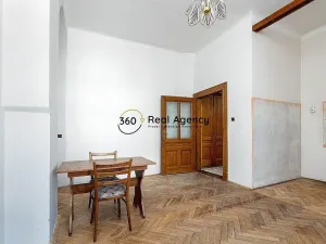 Prodej bytu 2+1, Praha - Smíchov, Štefánikova, 93 m2