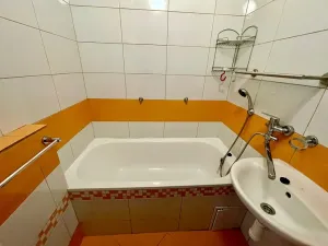 Pronájem bytu 2+1, Lovosice, Mírová, 54 m2