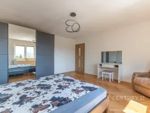 Prodej rodinného domu, Vojkovice, 180 m2
