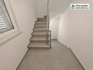 Prodej bytu 3+kk, Novi Vinodolski, Chorvatsko, 65 m2