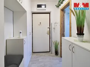 Pronájem bytu 2+1, Bílina - Teplické Předměstí, Sídliště SHD, 48 m2