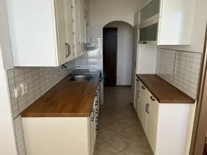Prodej bytu 2+1, Trhové Sviny, Sídliště, 58 m2