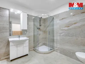 Prodej rodinného domu, Lochovice, 162 m2