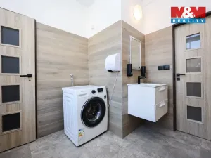 Pronájem skladu, Hlubočky, Fučíkova, 900 m2