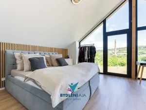 Prodej rodinného domu, Bystřany, 284 m2