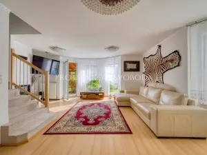 Prodej rodinného domu, Hostivice, náměstí Jana IV. z Dražic, 185 m2