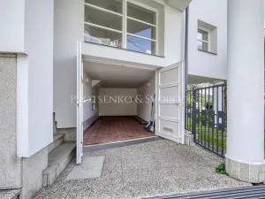 Prodej ordinace, Křižanov, Benešovo náměstí, 530 m2