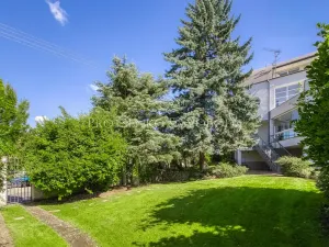 Prodej kanceláře, Křižanov, Benešovo náměstí, 530 m2